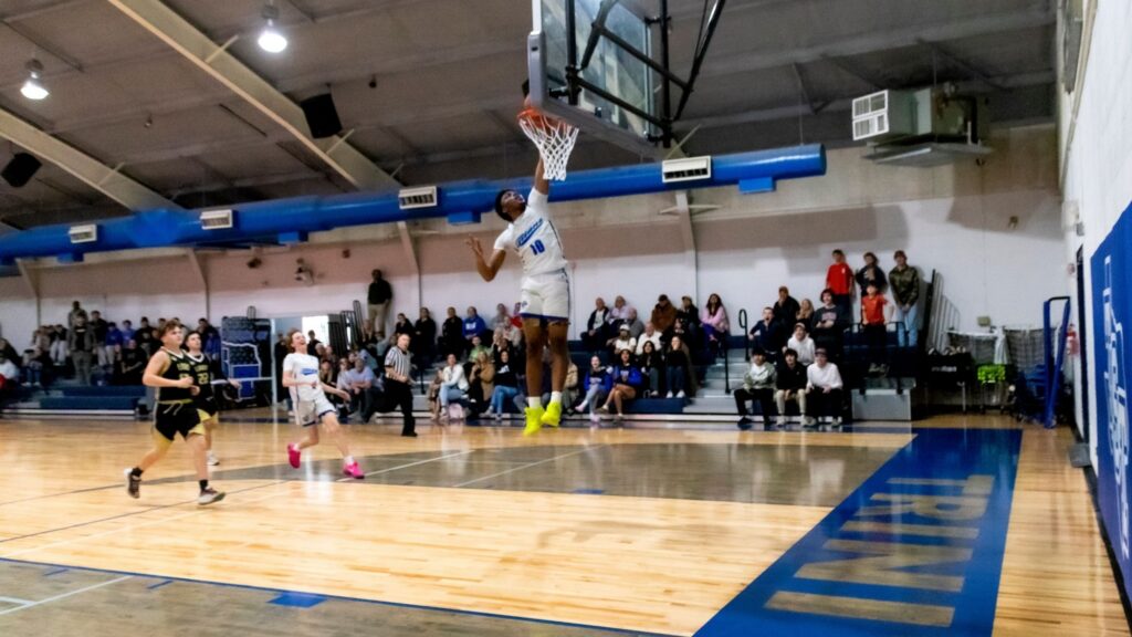 Trinity Titans Basketball